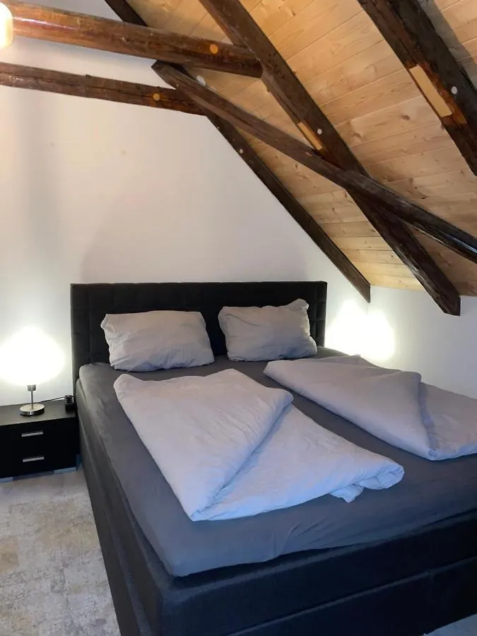 Hostel 24-7 Apartment Passau