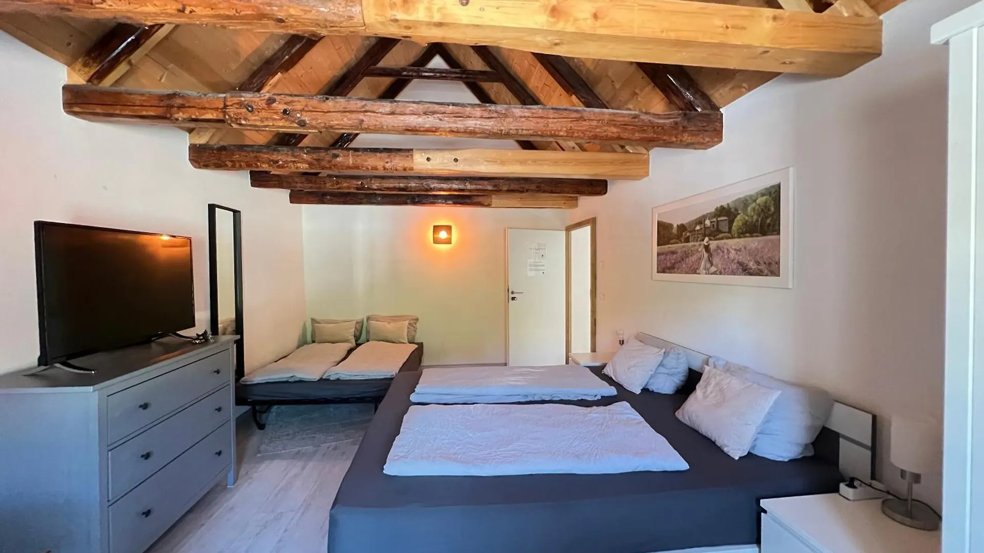 Hostel 24-7 Apartment Passau